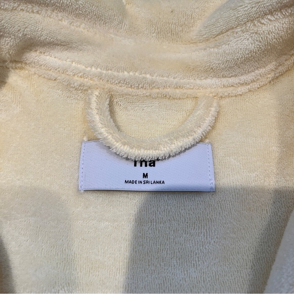 Aritzia TNA Newcastle Terry Cloth Button Up - Picture 3 of 6